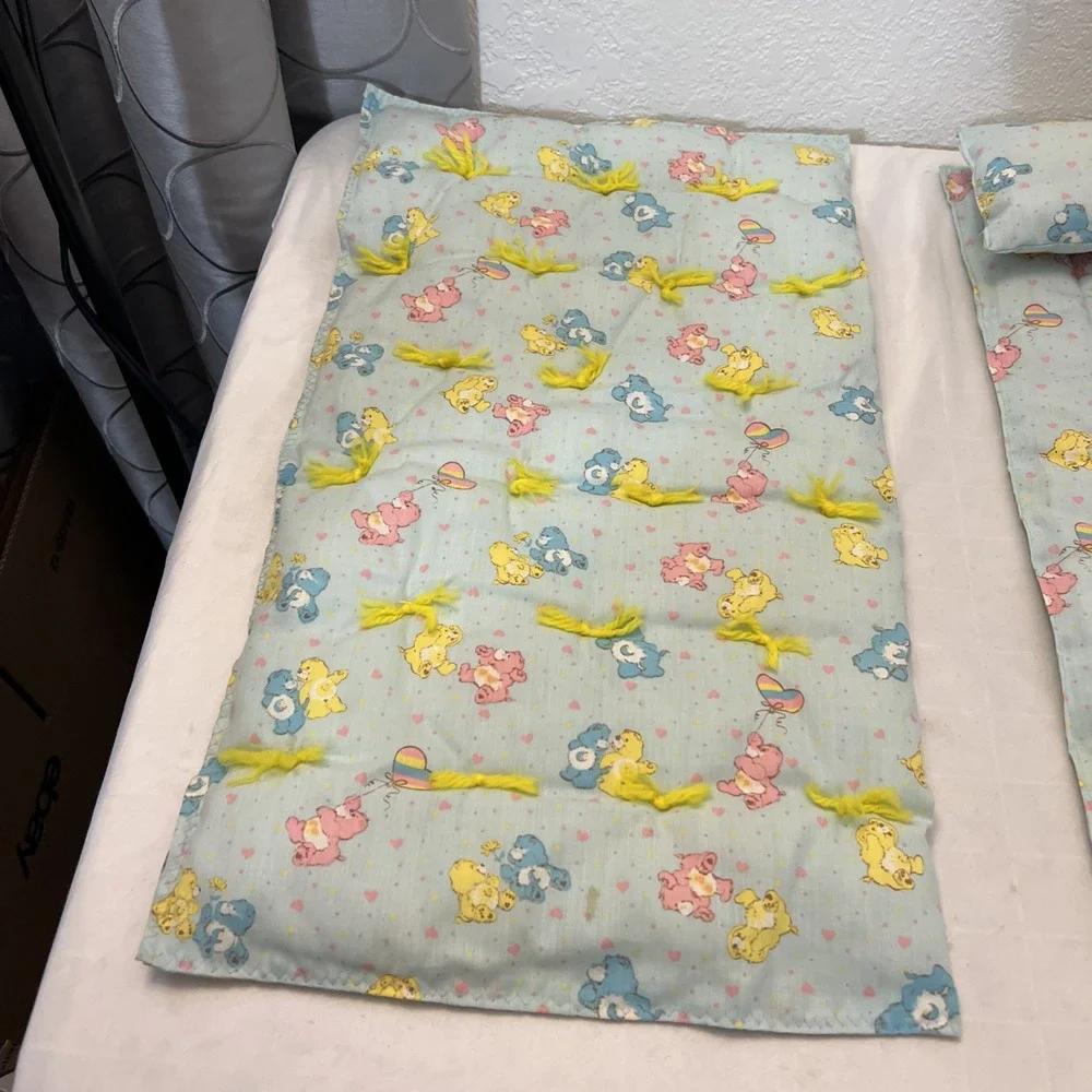 Care Bears Handmade Baby Doll Quilts Pillows Vintage 1980's Blue‎ Heart Balloon